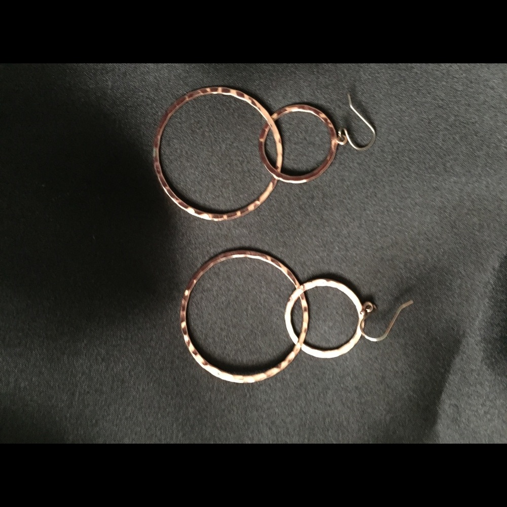 🌺Bronze/Rose toned hoops🌺